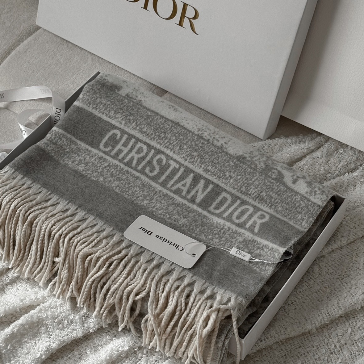 Dior scarf
